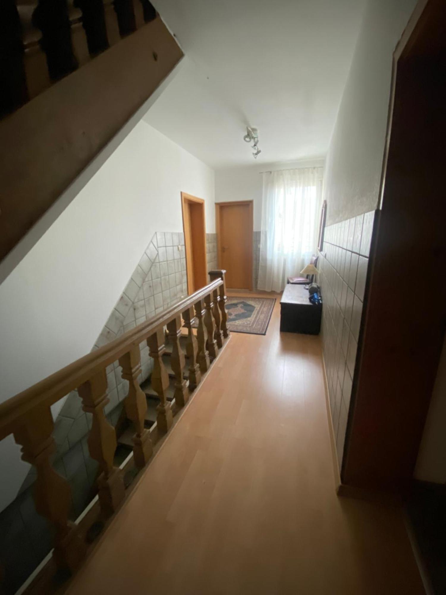 Fe Wo Am Alten Rathaus Andernach Esterno foto