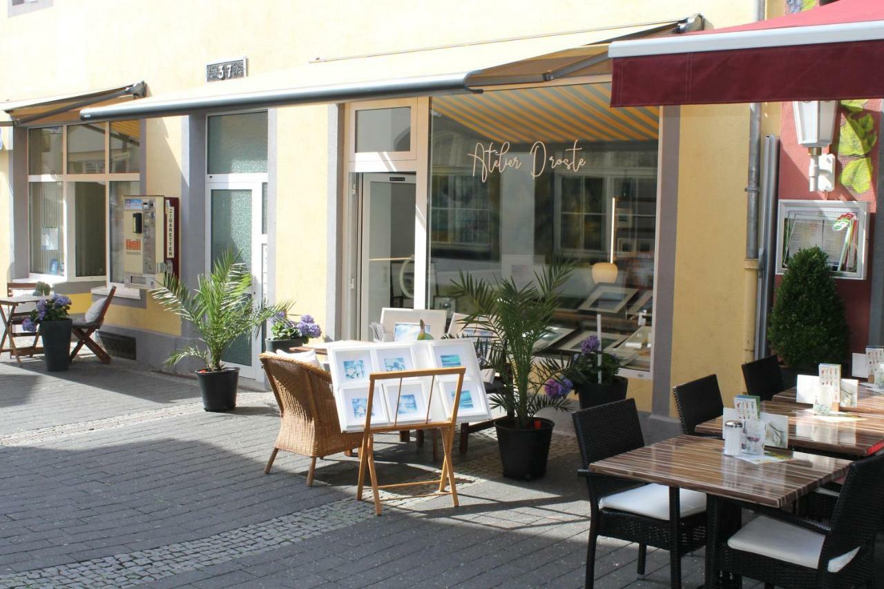 Fe Wo Am Alten Rathaus Andernach Esterno foto